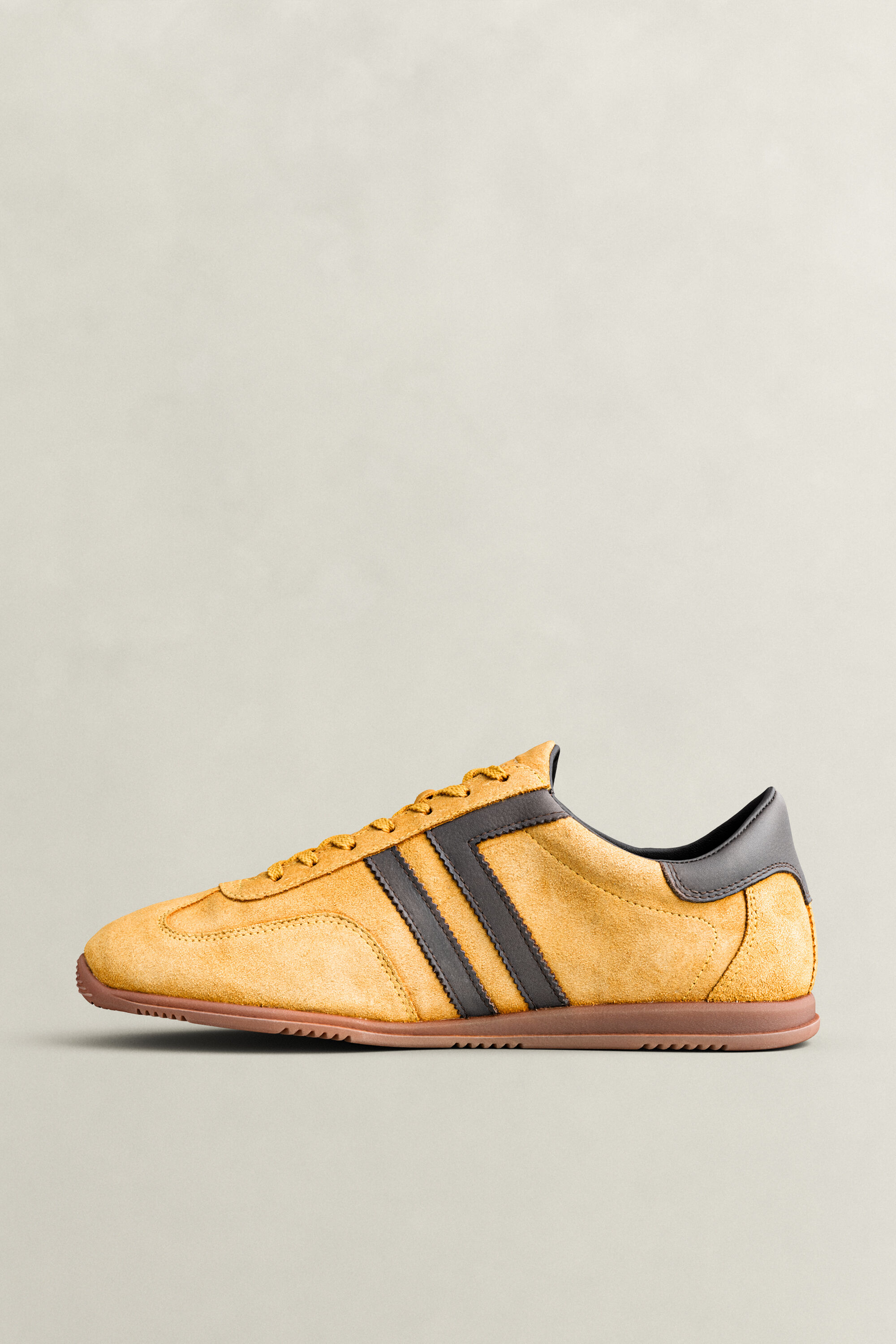 Spearclub Suede Sneakers