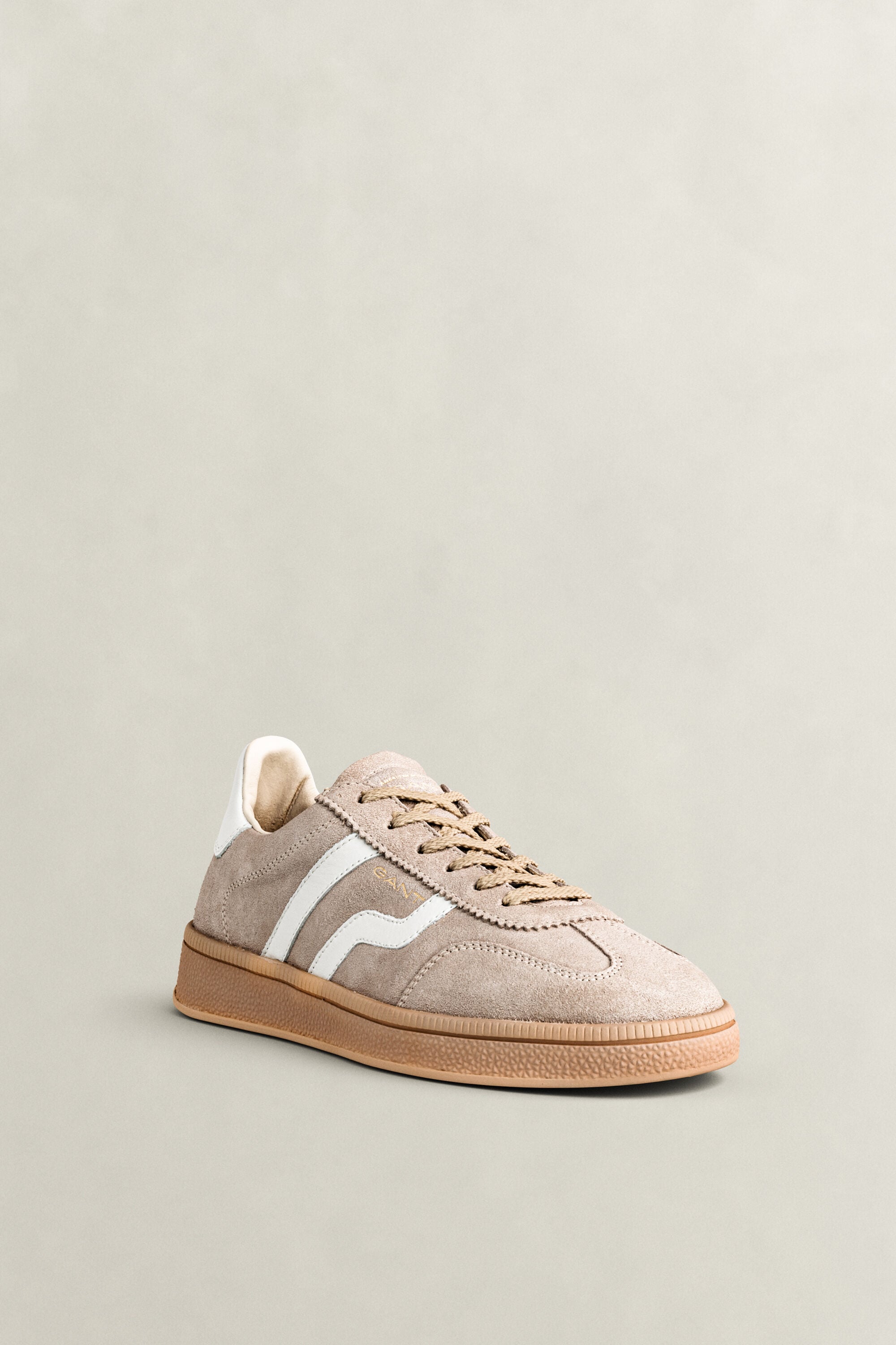 Cuzima Suede Sneakers