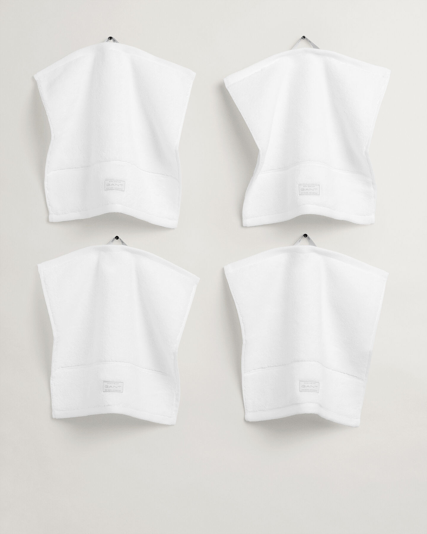 4-Pack Premium Towels 30x30