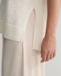 Linen Blend V-Neck Vest