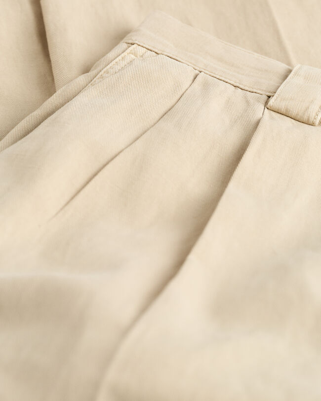 Pleated Cotton Linen Chinos