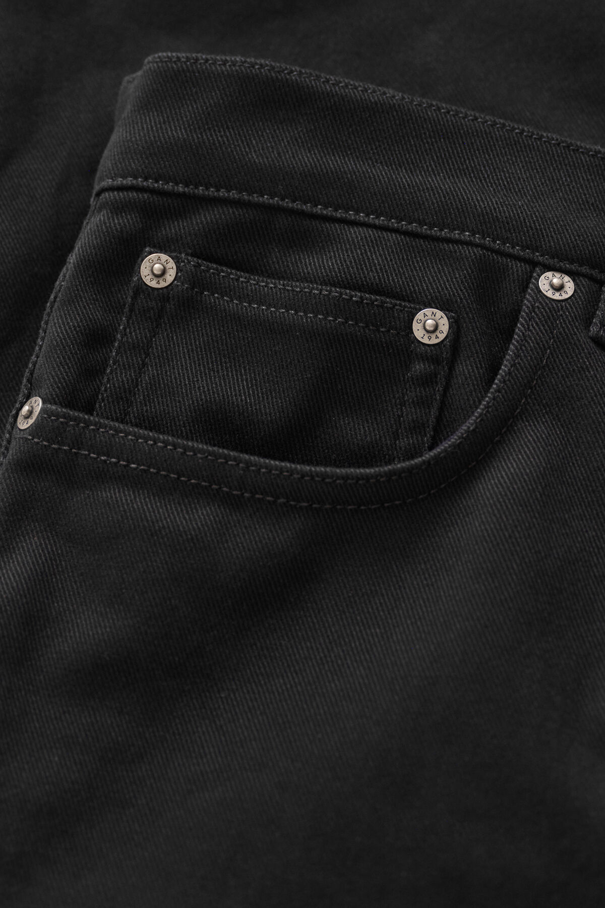 Slim Fit Twill Jeans — BLACK