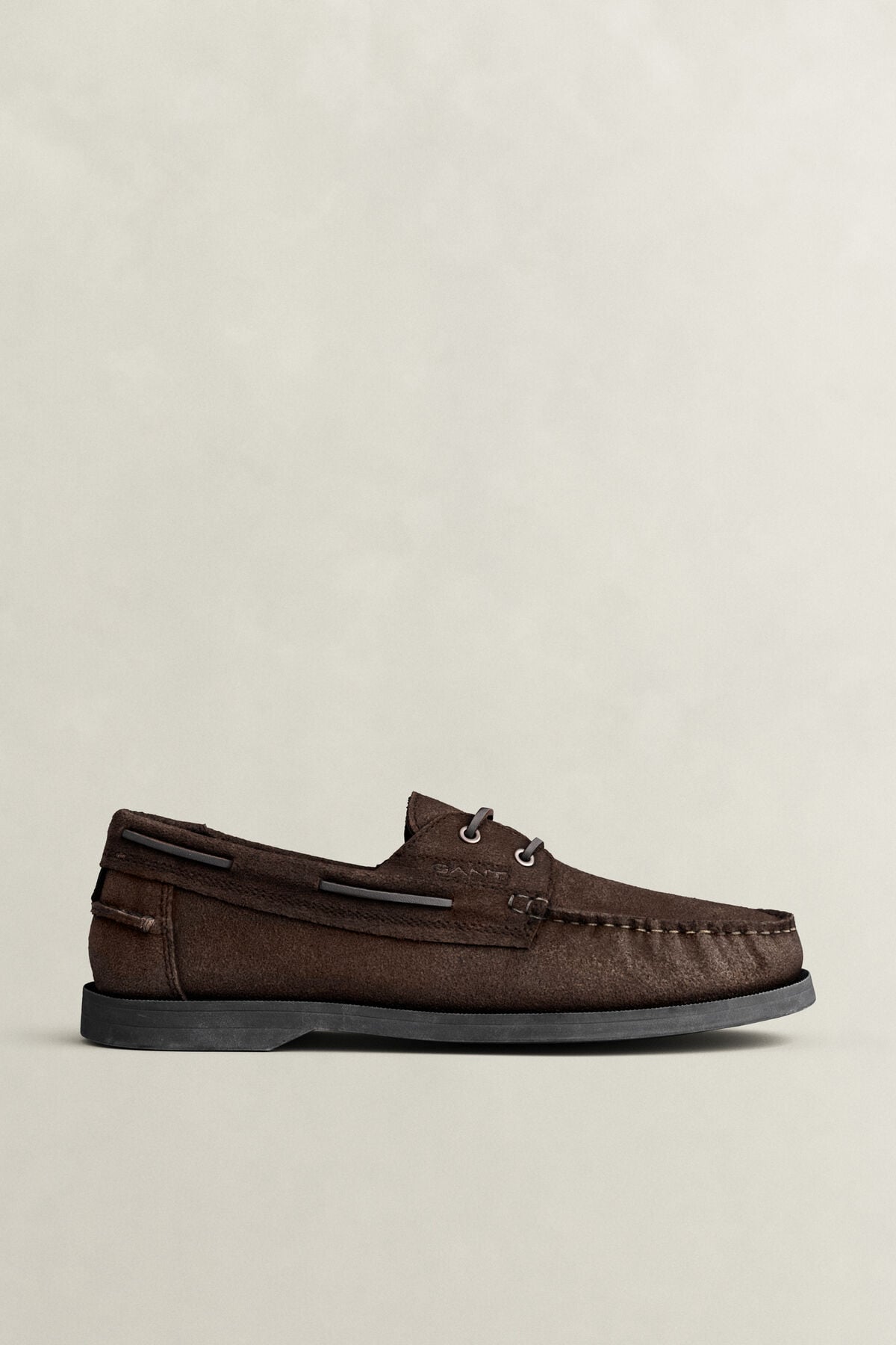 Yardport Suede Boat Shoes — DARK BROWN