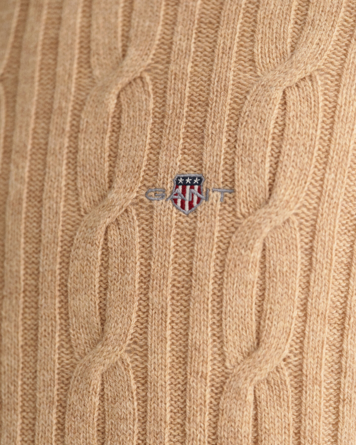 Lambswool Cable Knit Crew Neck Sweater