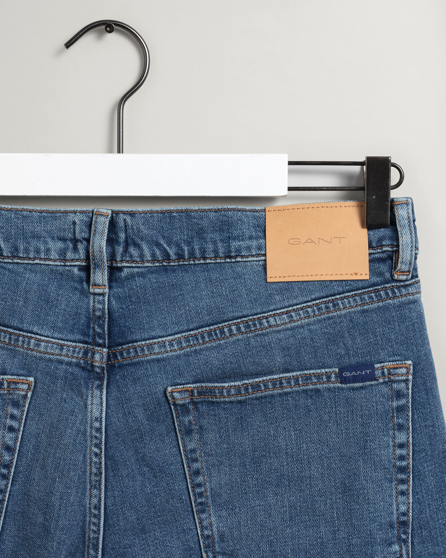 Hayes Slim Fit Jeans