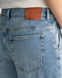 Low-Waisted Wide Leg Jeans