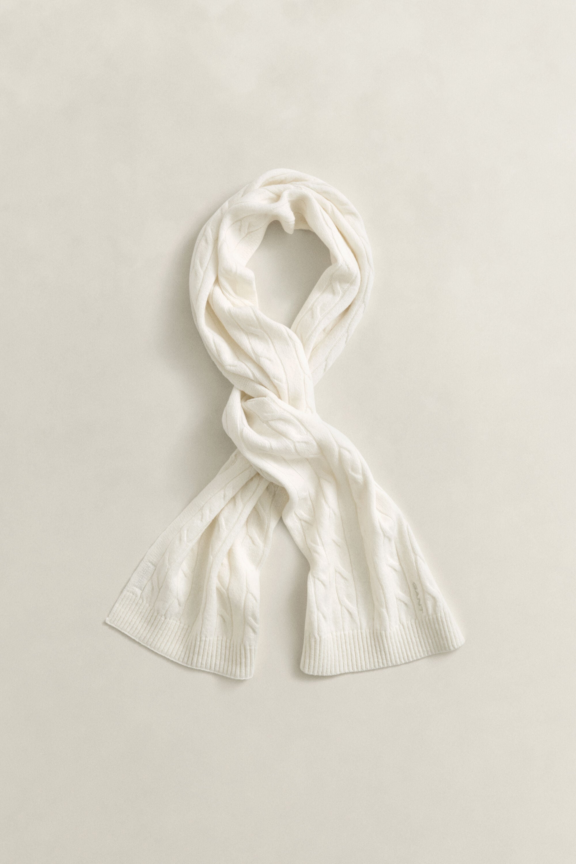 Wool Cable Knit Scarf