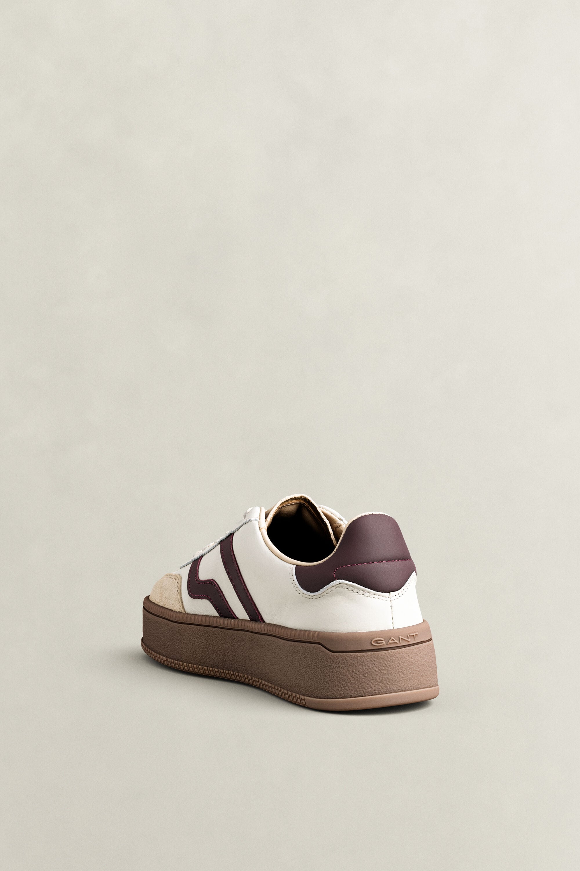 Cuzmani Leather Sneakers