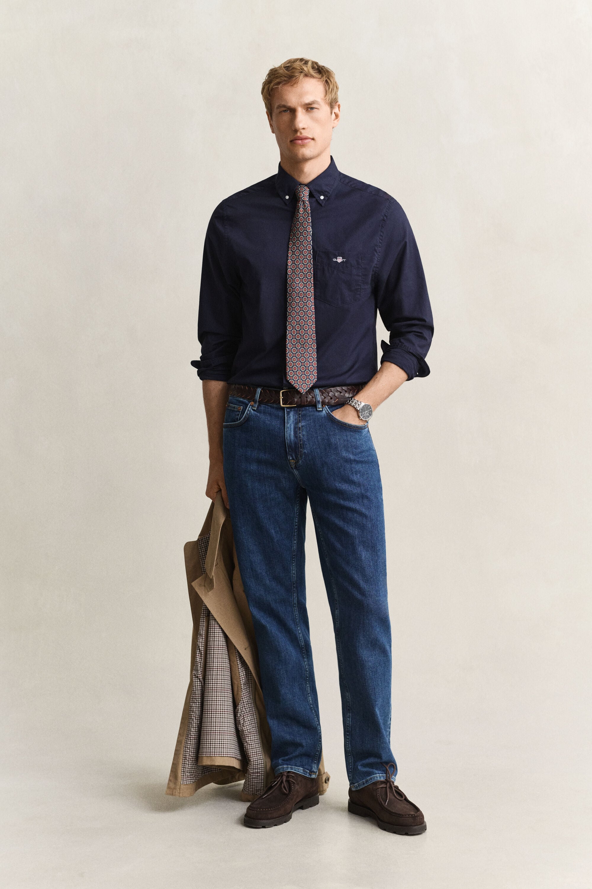 Regular Clean Wash Jeans