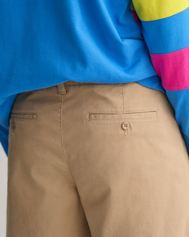 Relaxed Fit Pleated Shorts