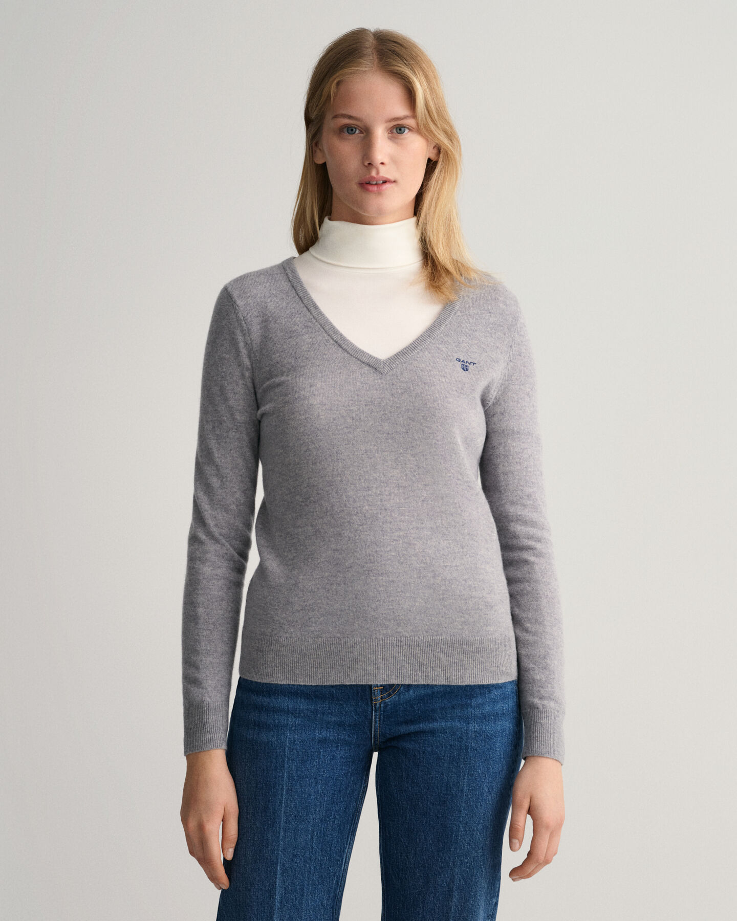 Extra Fine Lambswool V-Neck Sweater