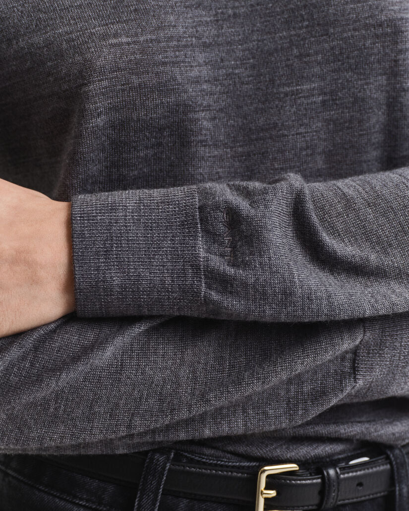 Extra Fine Merino Wool Turtleneck Sweater