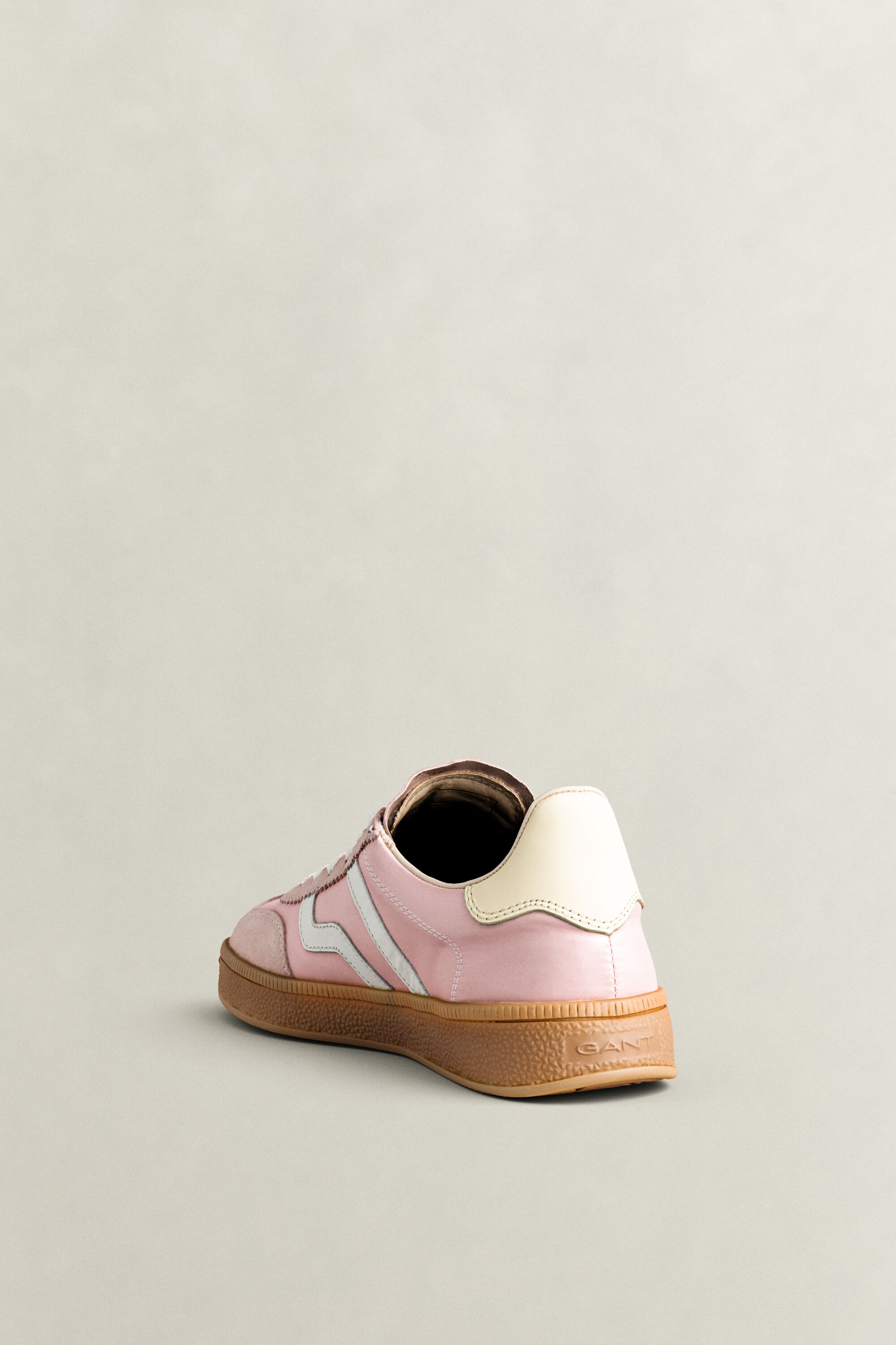 Cuzima Sneakers — APRICOT PINK