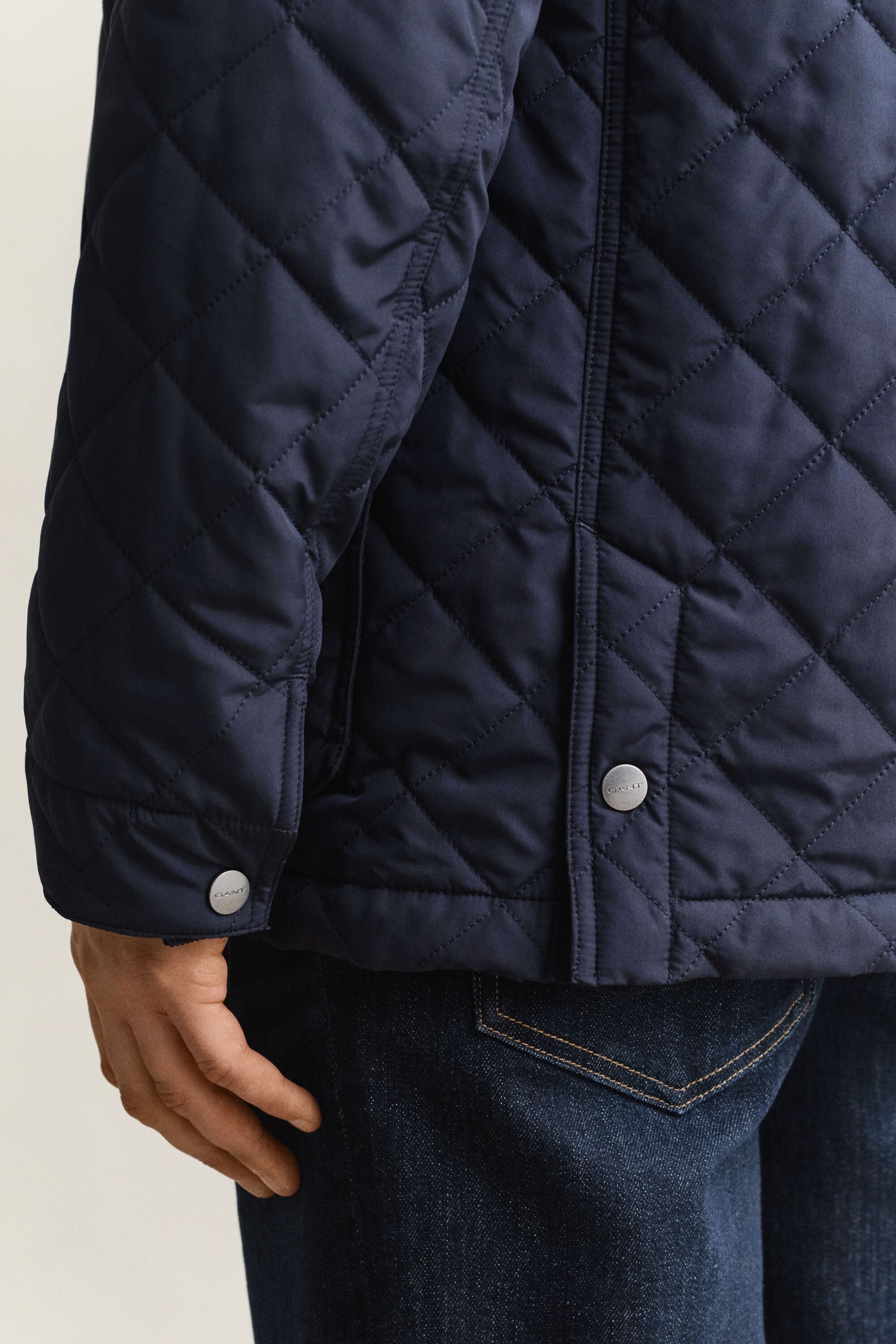 Quilted Mid Jacket