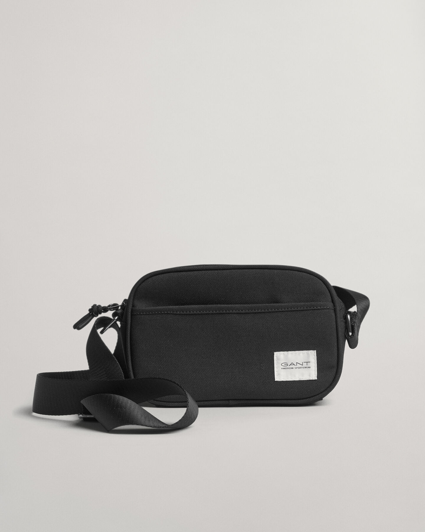 Essential Shoulder Bag