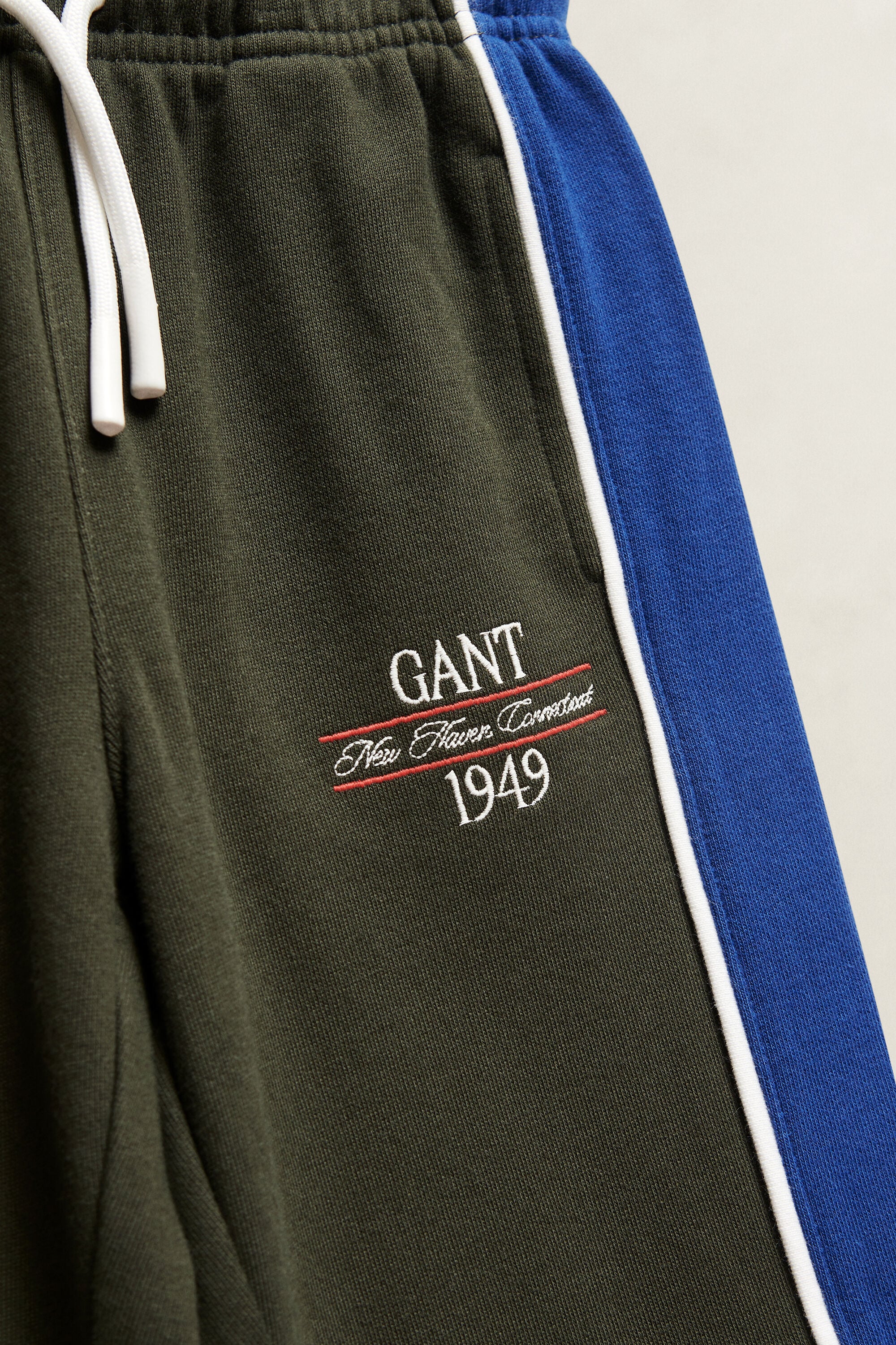 Boys Half-Zip Sweatshirt & Sweatpants Set