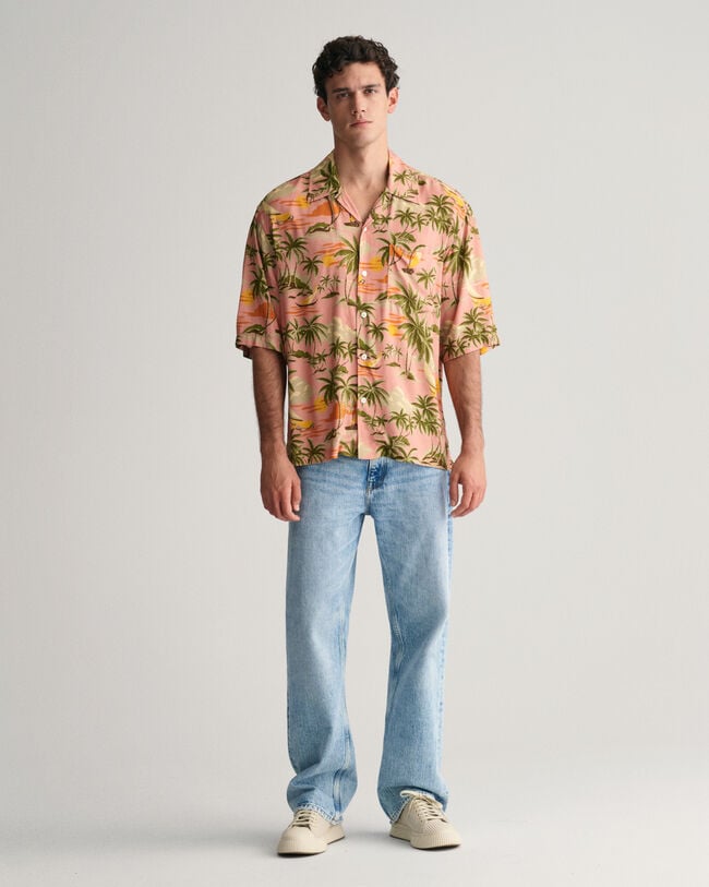 Relaxed Fit Hawaiian Print Short Sleeve Shirt
