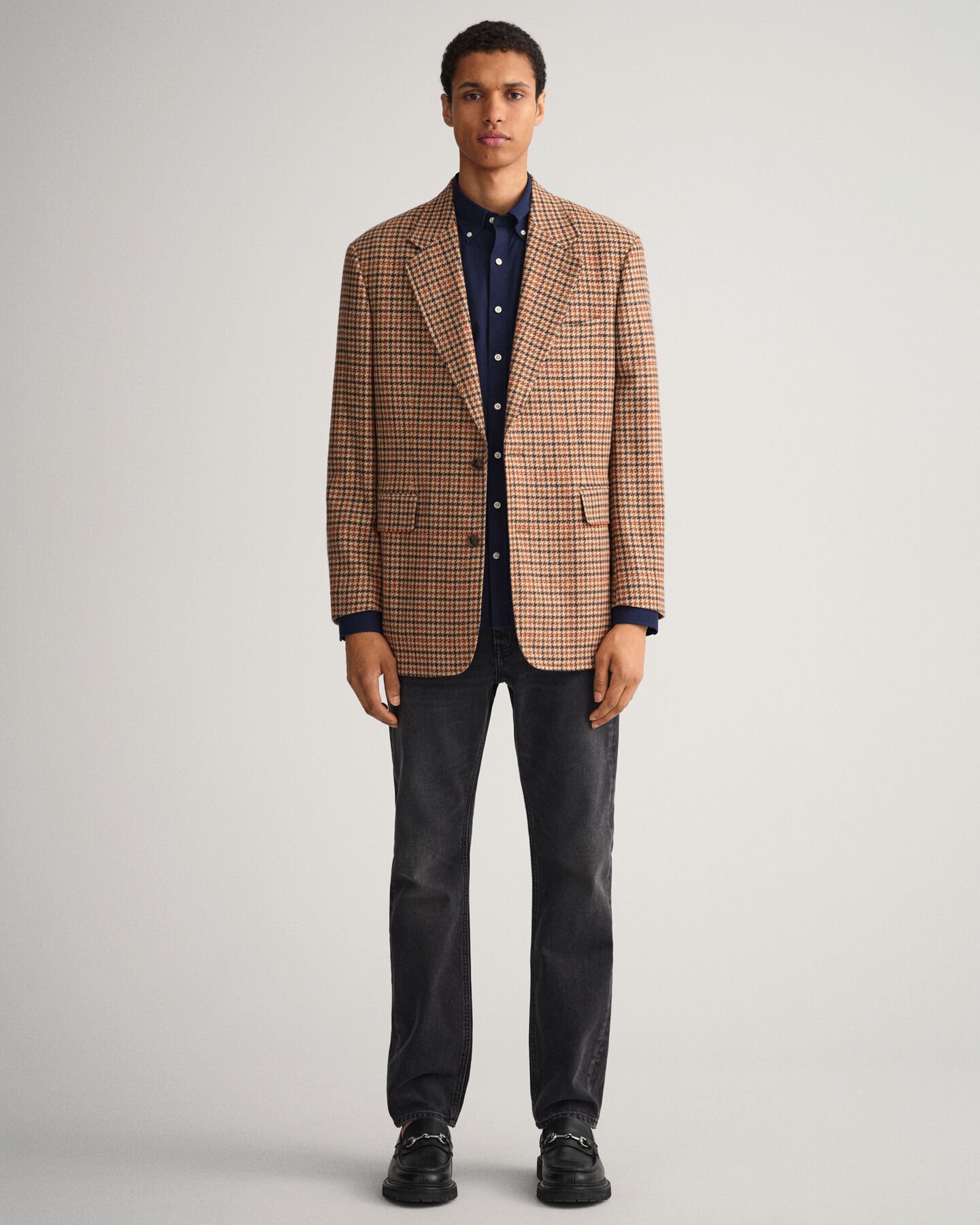 Slim Fit Broadcloth Shirt