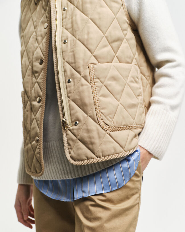 Quilted Corduroy Detailed Vest
