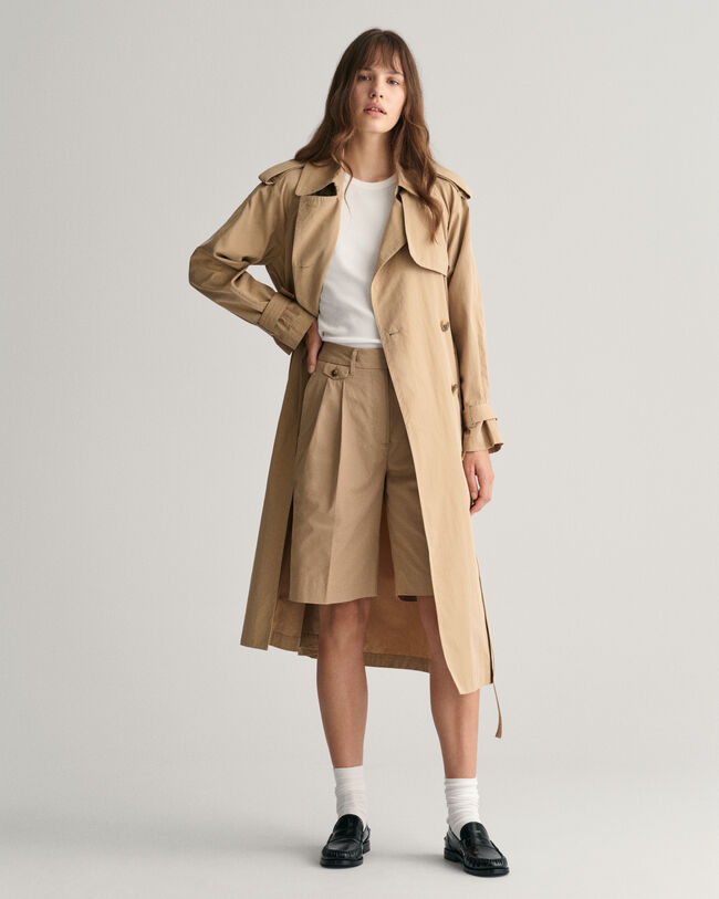 Relaxed Fit Pleated Chino Shorts