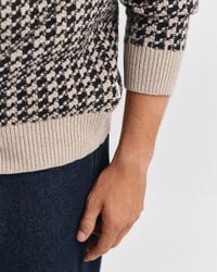 Two-Tone Textured Crew Neck Sweater