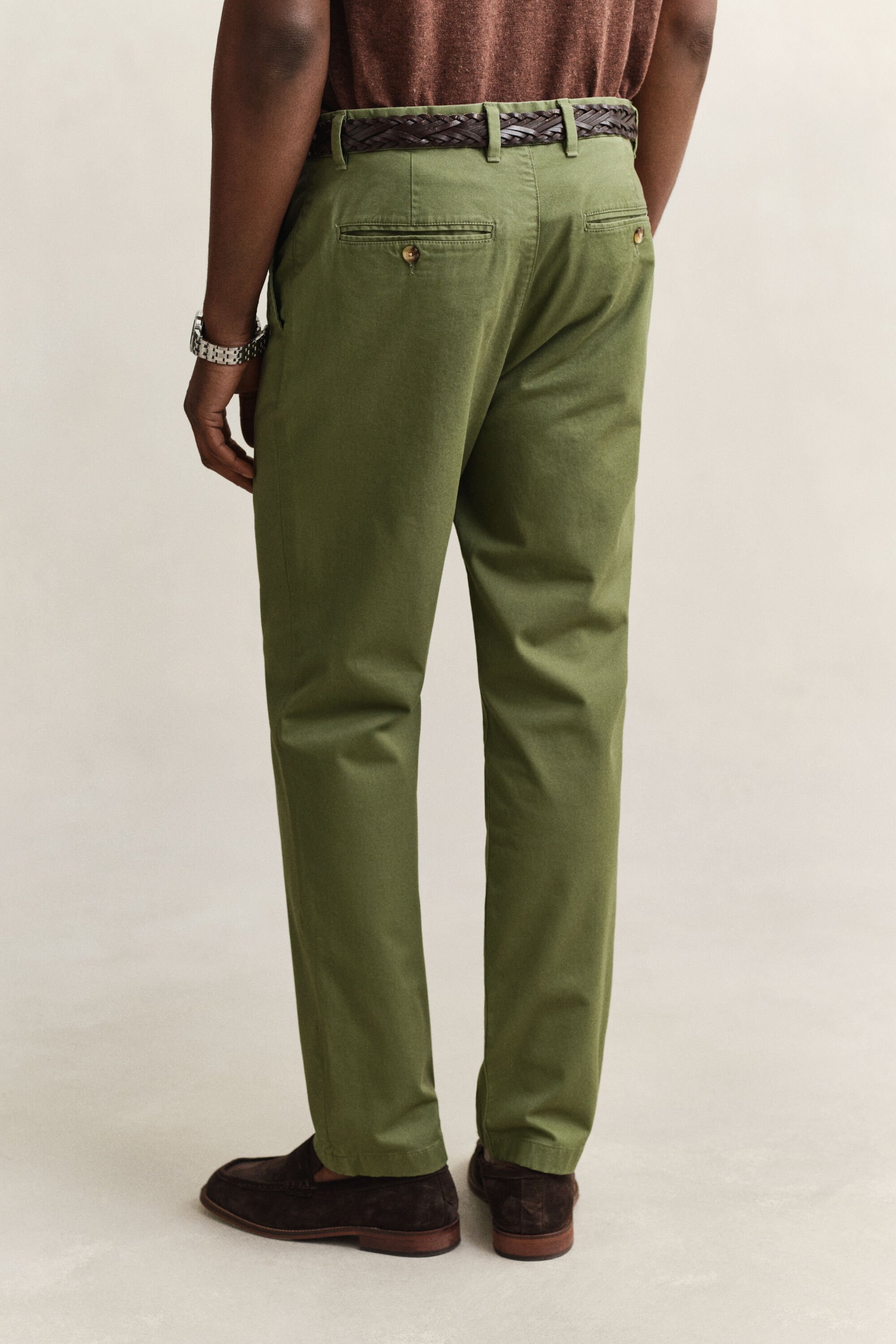 Regular Fit Classic Chinos