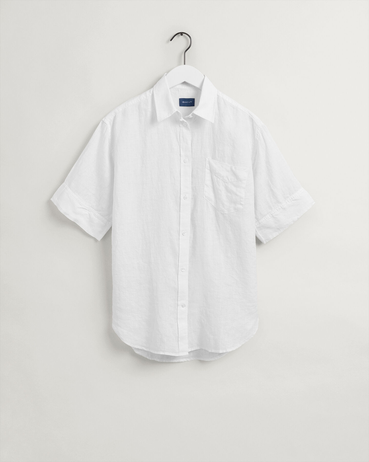 Relaxed Fit Linen Chambray Short Sleeve Shirt