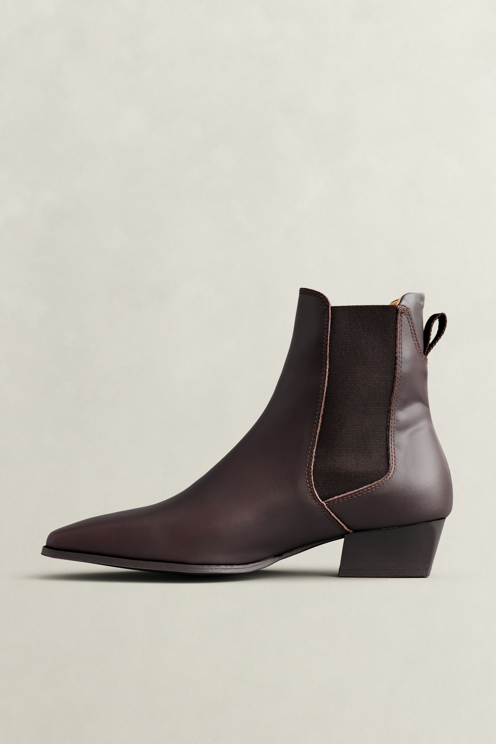 Bassotte Leather Chelsea Boots