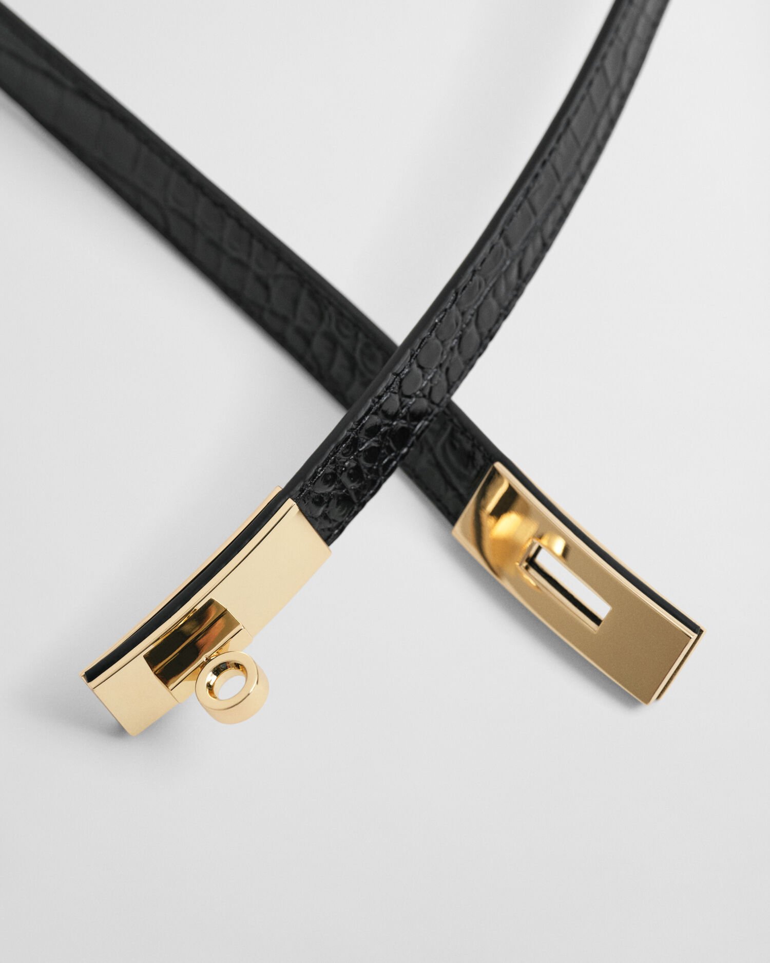 Turn-Lock Buckle Croc Effect Belt