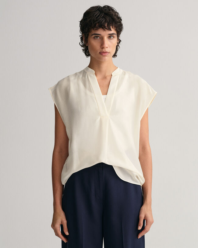 Stand Collar Sleeveless Blouse