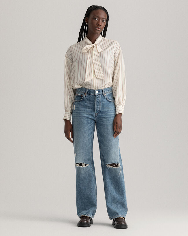 Relaxed Straight Leg High-Waisted Rip Jeans