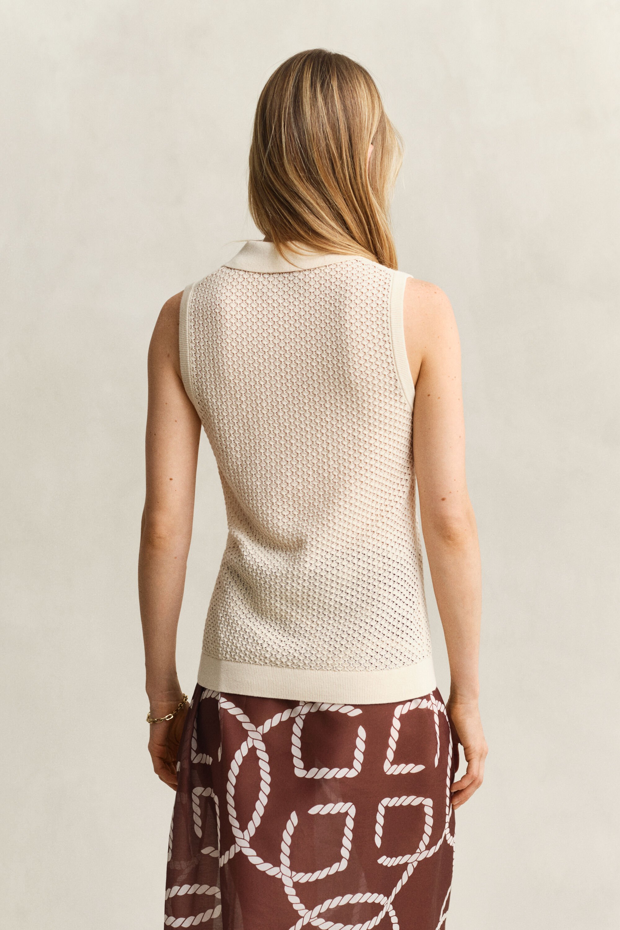 Sleeveless Lace Knit Top