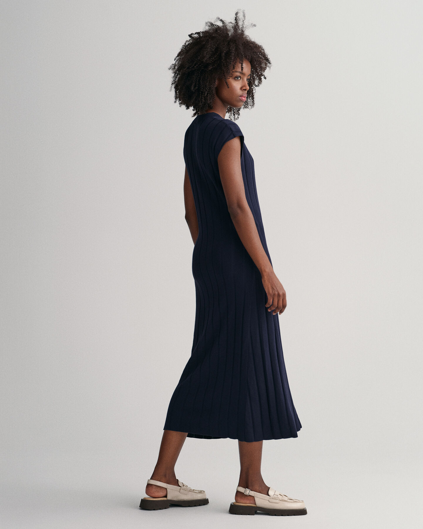 Rib Knit Crew Neck Sleeveless Dress