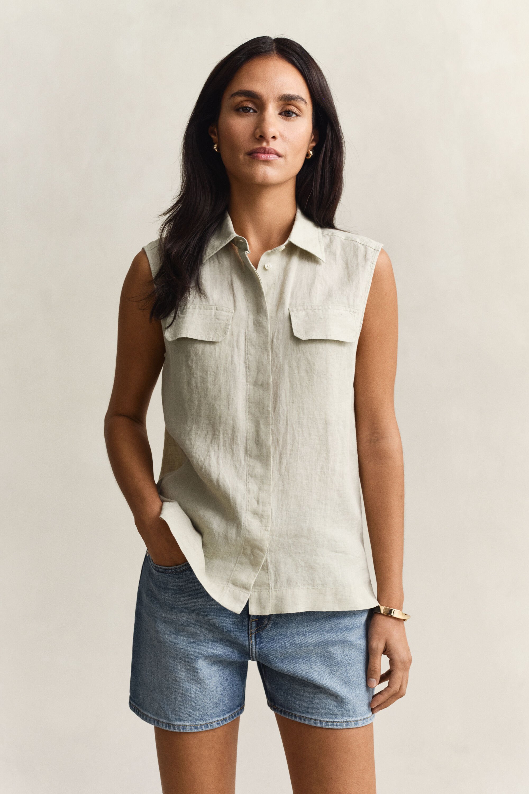 Sleeveless Linen Shirt