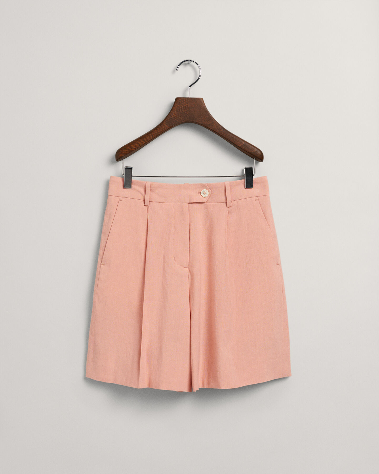 Stretch Linen Shorts