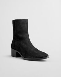 St Broomly Suede Boots