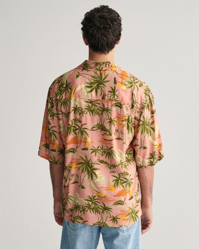 Relaxed Fit Hawaiian Print Short Sleeve Shirt