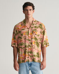 Relaxed Fit Hawaiian Print Short Sleeve Shirt
