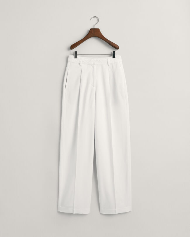 Relaxed Fit Pleated Pants