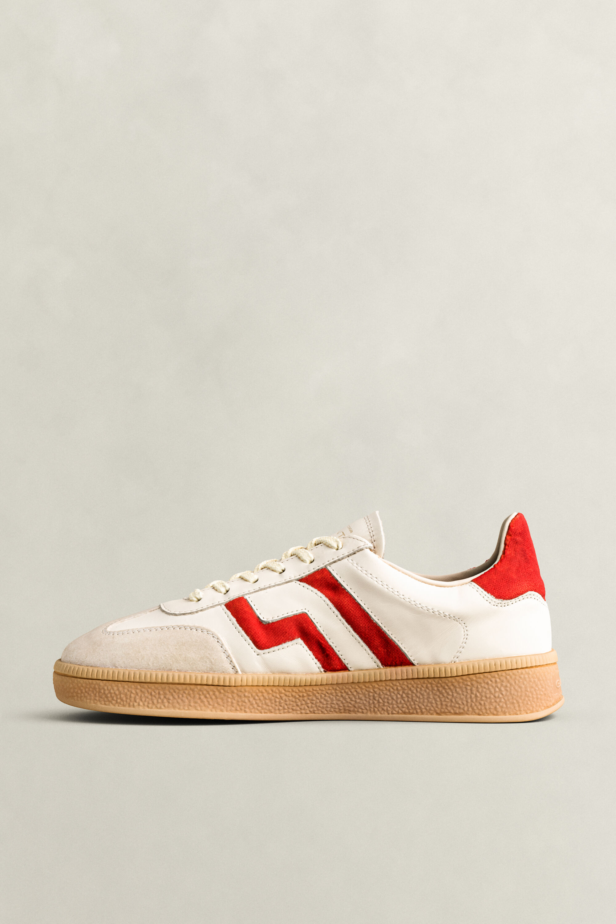 Cuzima Leather Suede Sneakers — BRIGHT RED