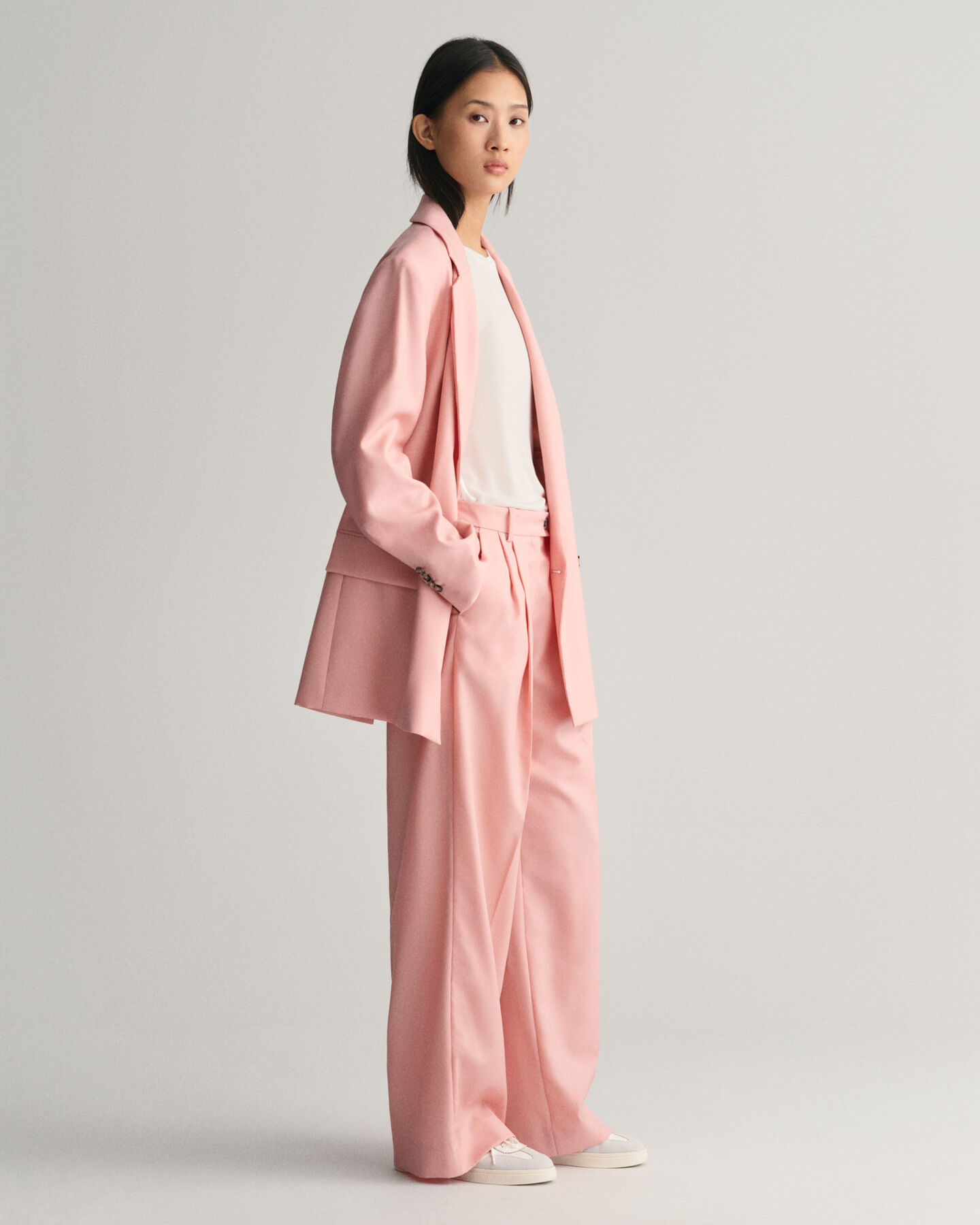 Relaxed Fit Wide Leg Pants