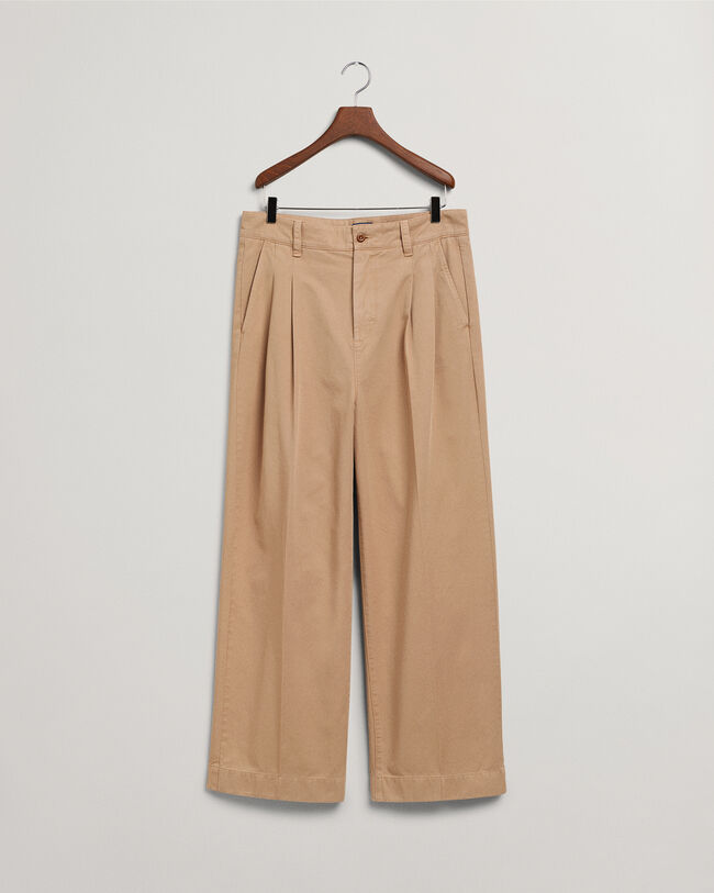 Pleated Volume Chinos