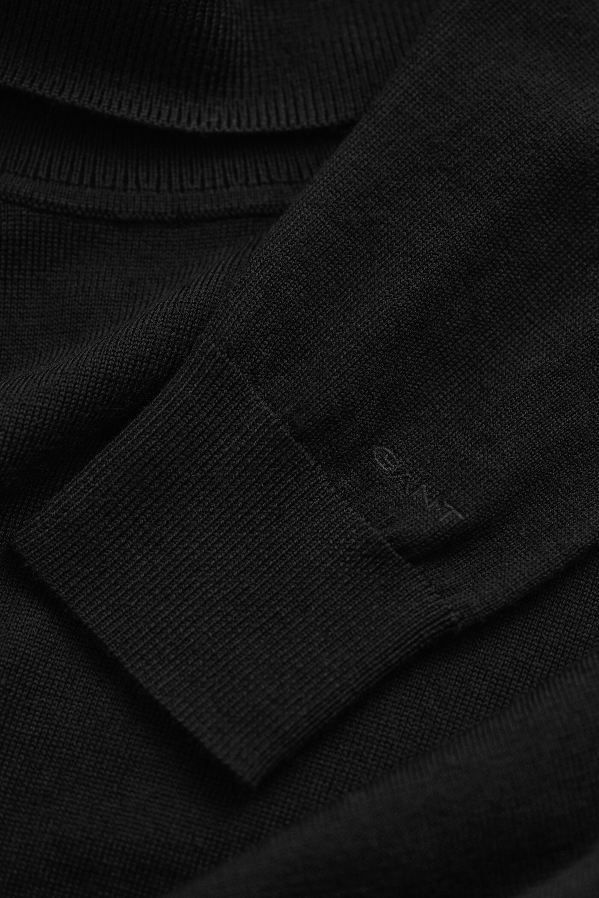 Extra Fine Merino Wool Turtleneck Sweater