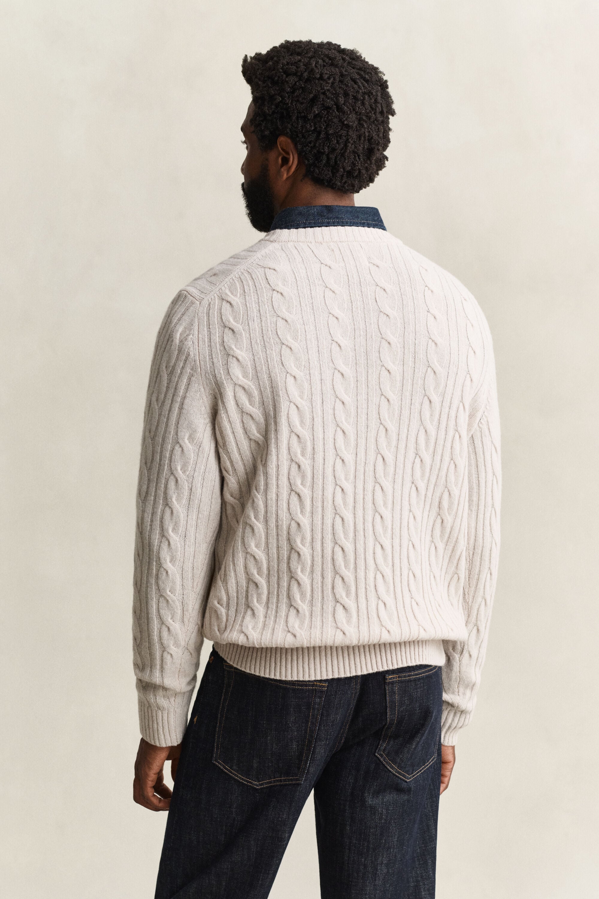 Lambswool Cable Knit Crew Neck Sweater