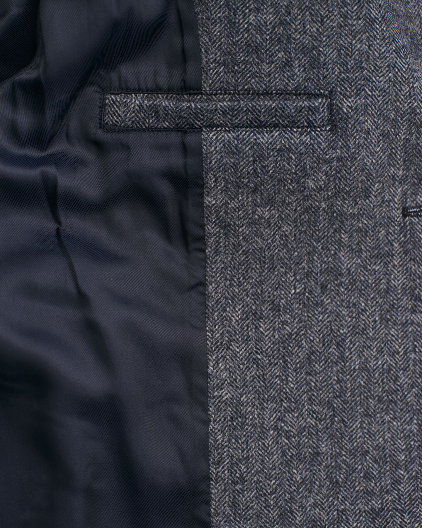 Cropped Herringbone Wool Jacket