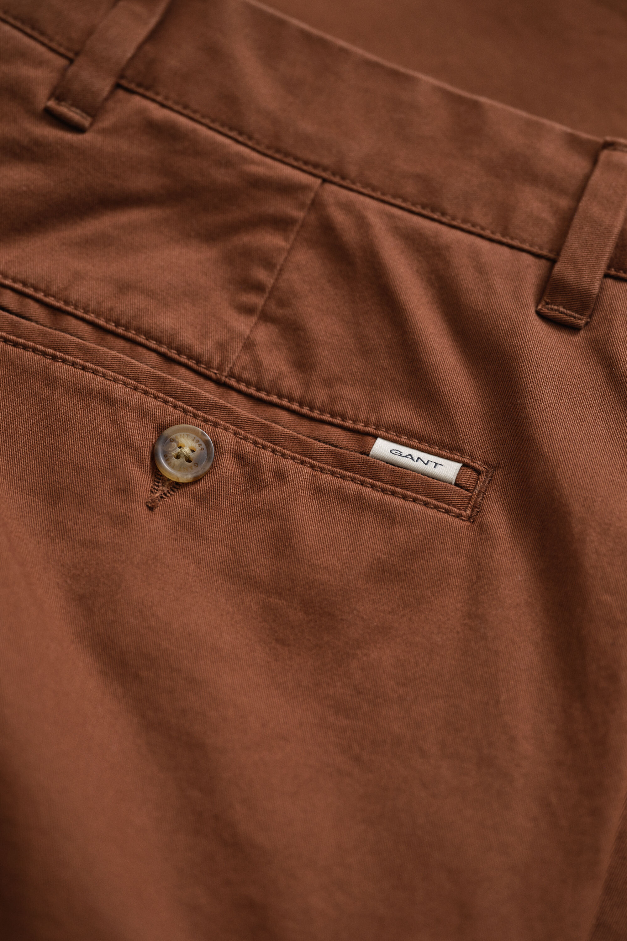 Regular Fit Classic Chinos