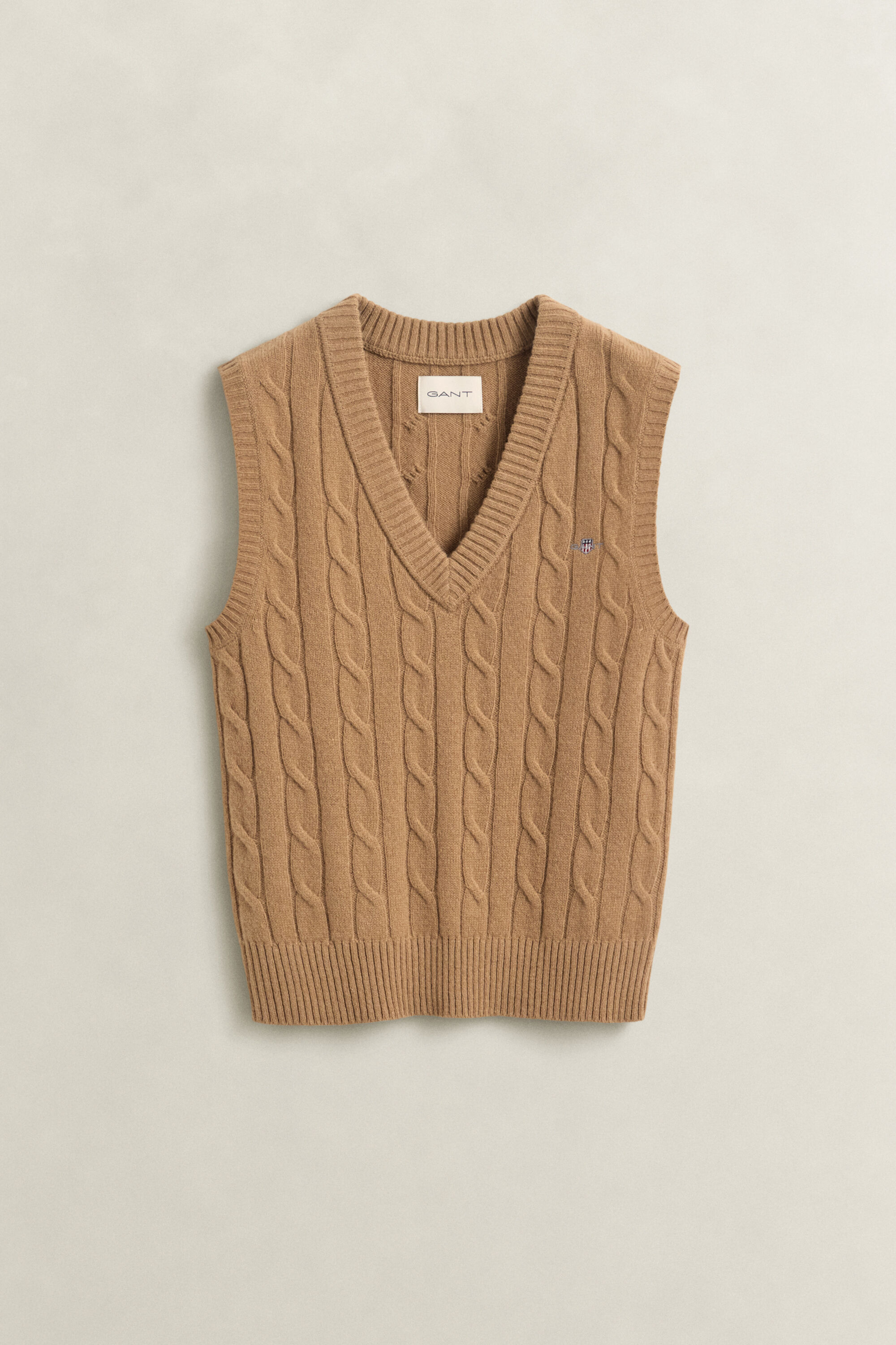 Lambswool Cable Knit Vest — WARM KHAKI