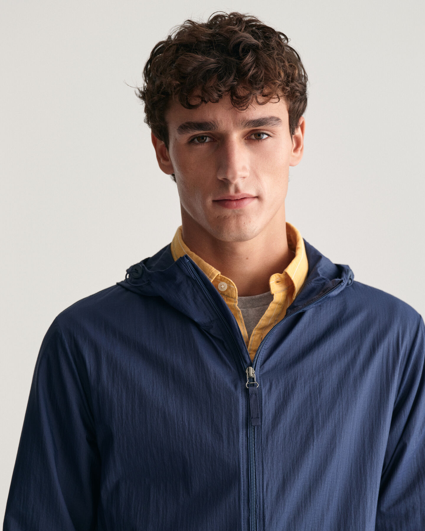 Packable Lightweight Windbreaker