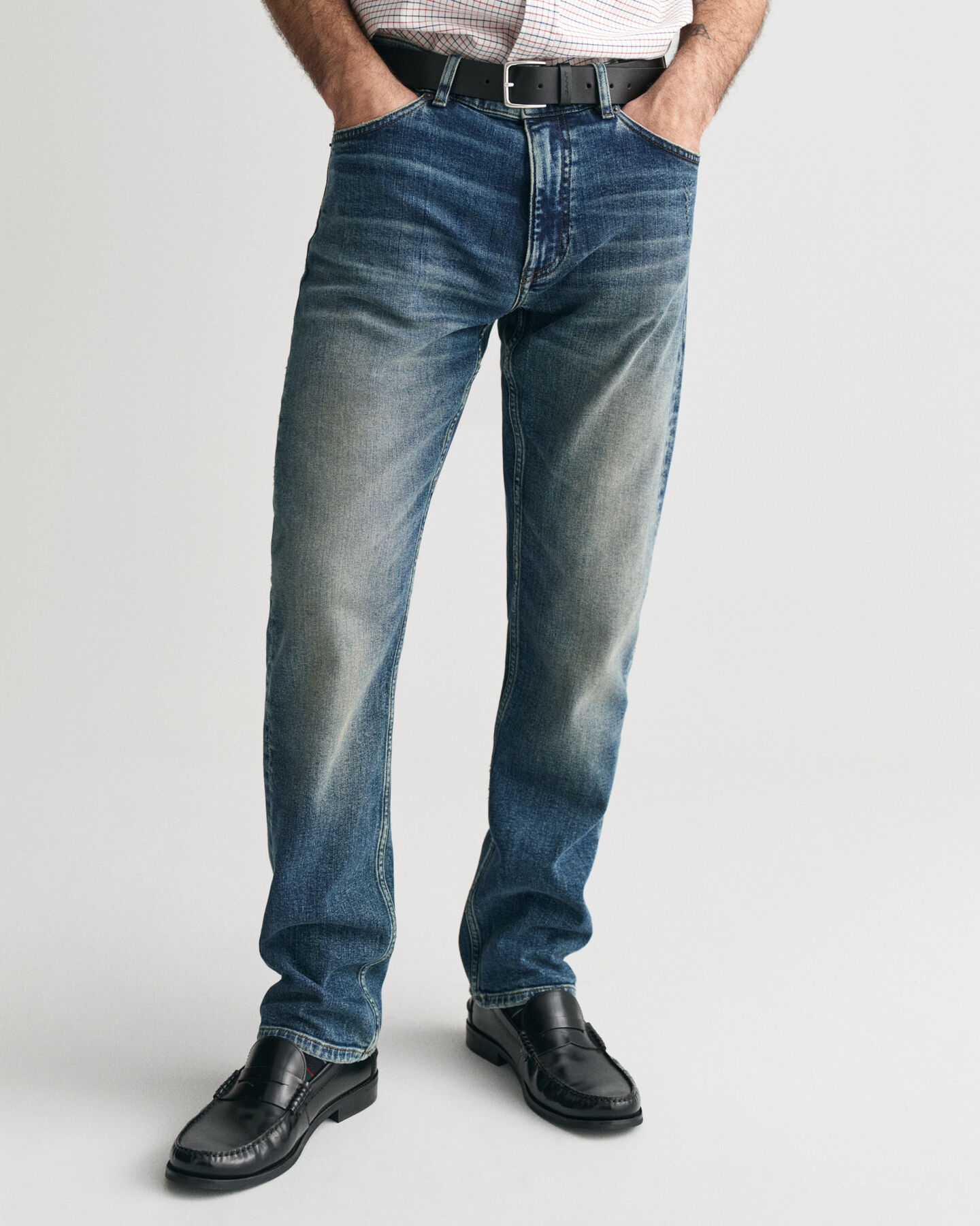 Regular Fit Vintage Wash Jeans