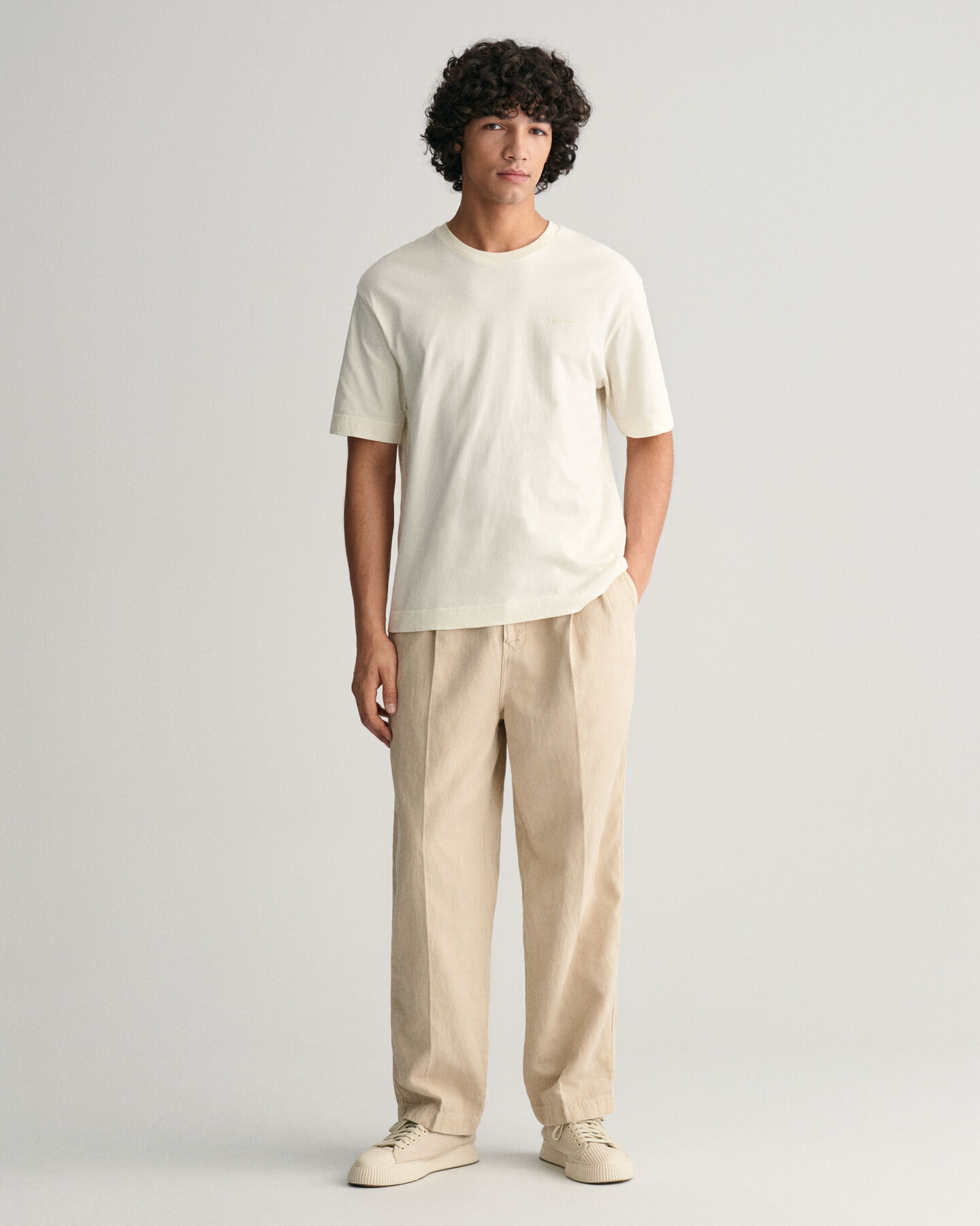 Pleated Cotton Linen Chinos